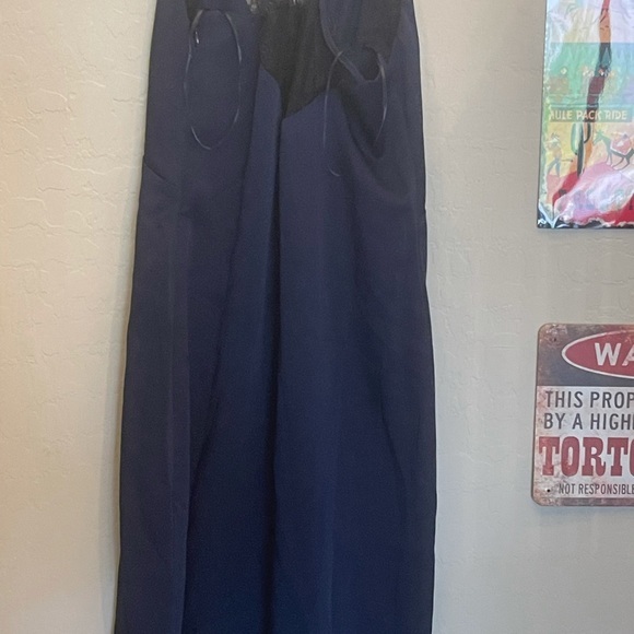 Adelyn Rae Small Navy & Lace dress - Picture 6 of 9